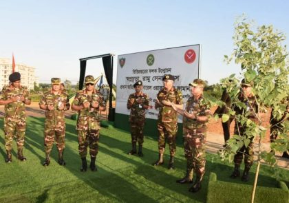 সেনাবাহিনী প্রধানের কক্সবাজার পরিদর্শন: নতুন অবকাঠামোর ভিত্তিপ্রস্তর স্থাপন ও বিশেষায়িত প্রতিষ্ঠান উদ্বোধন