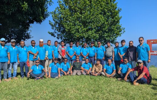 রাঙামাটির নৈসর্গিক সৌন্দর্যে অনুষ্ঠিত রামু প্রেসক্লাবের আনন্দ ভ্রমণ